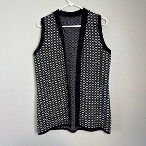 cute vintage 70s knit women's sweater vest M black & white check open retro long
